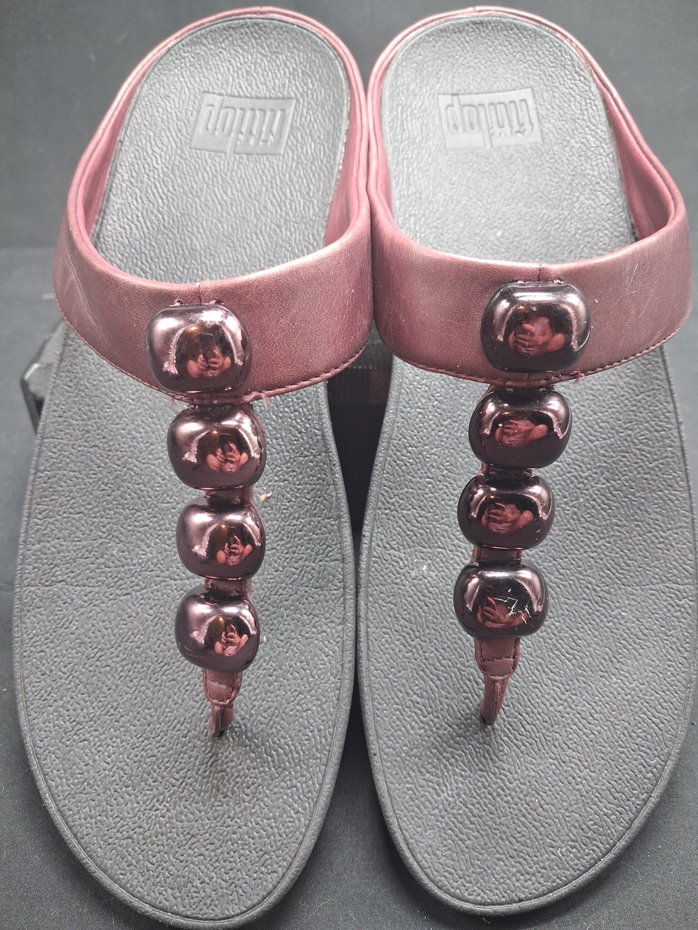 Fitflop Women's Metallic Plum Beaded Thong Sandals